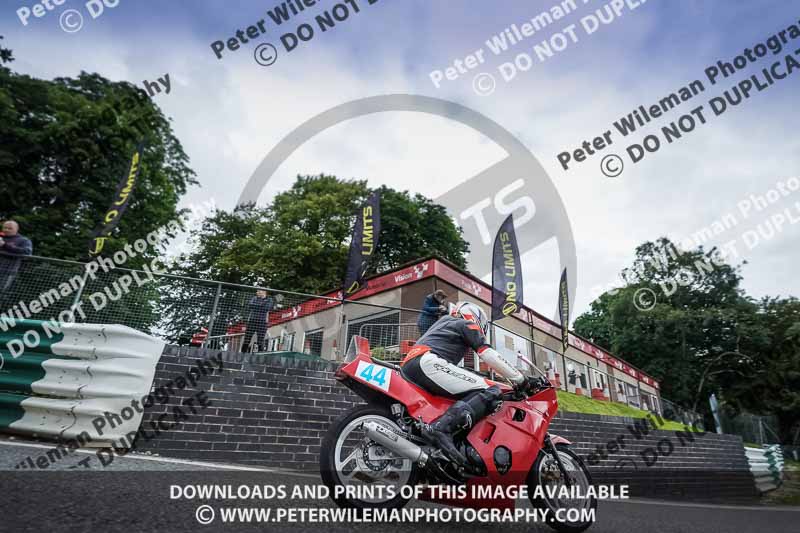 cadwell no limits trackday;cadwell park;cadwell park photographs;cadwell trackday photographs;enduro digital images;event digital images;eventdigitalimages;no limits trackdays;peter wileman photography;racing digital images;trackday digital images;trackday photos